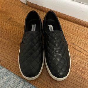 Steve Madden slip on sneakers